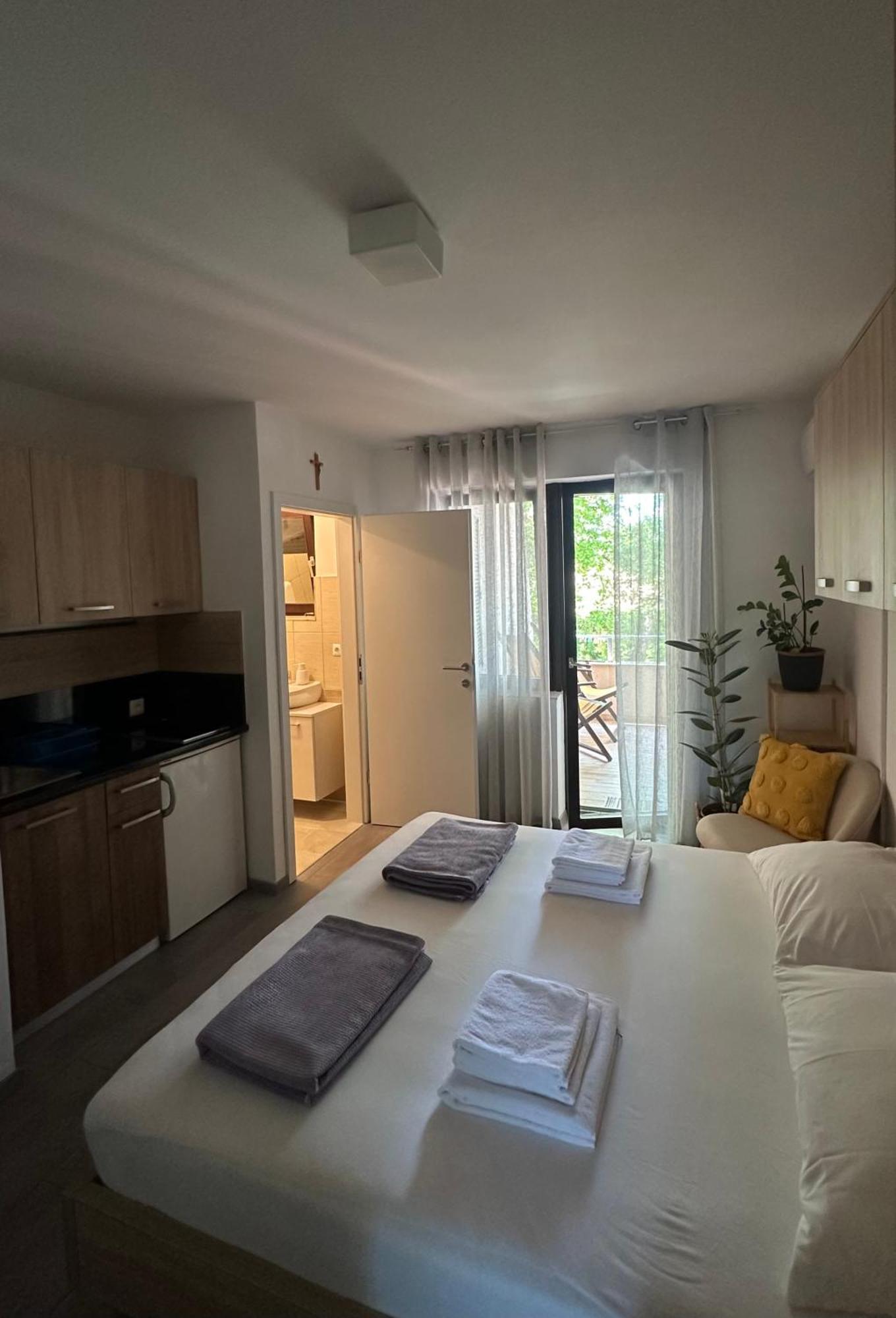 Studio apartman Štefanija Selce Bagian luar foto
